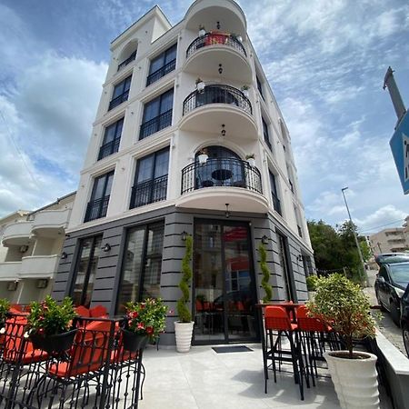Baba'S Hotel & Spa Dobra Voda Exterior photo