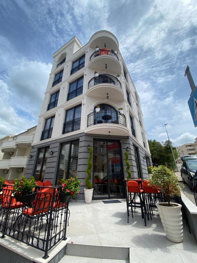 Baba'S Hotel & Spa Dobra Voda Exterior photo